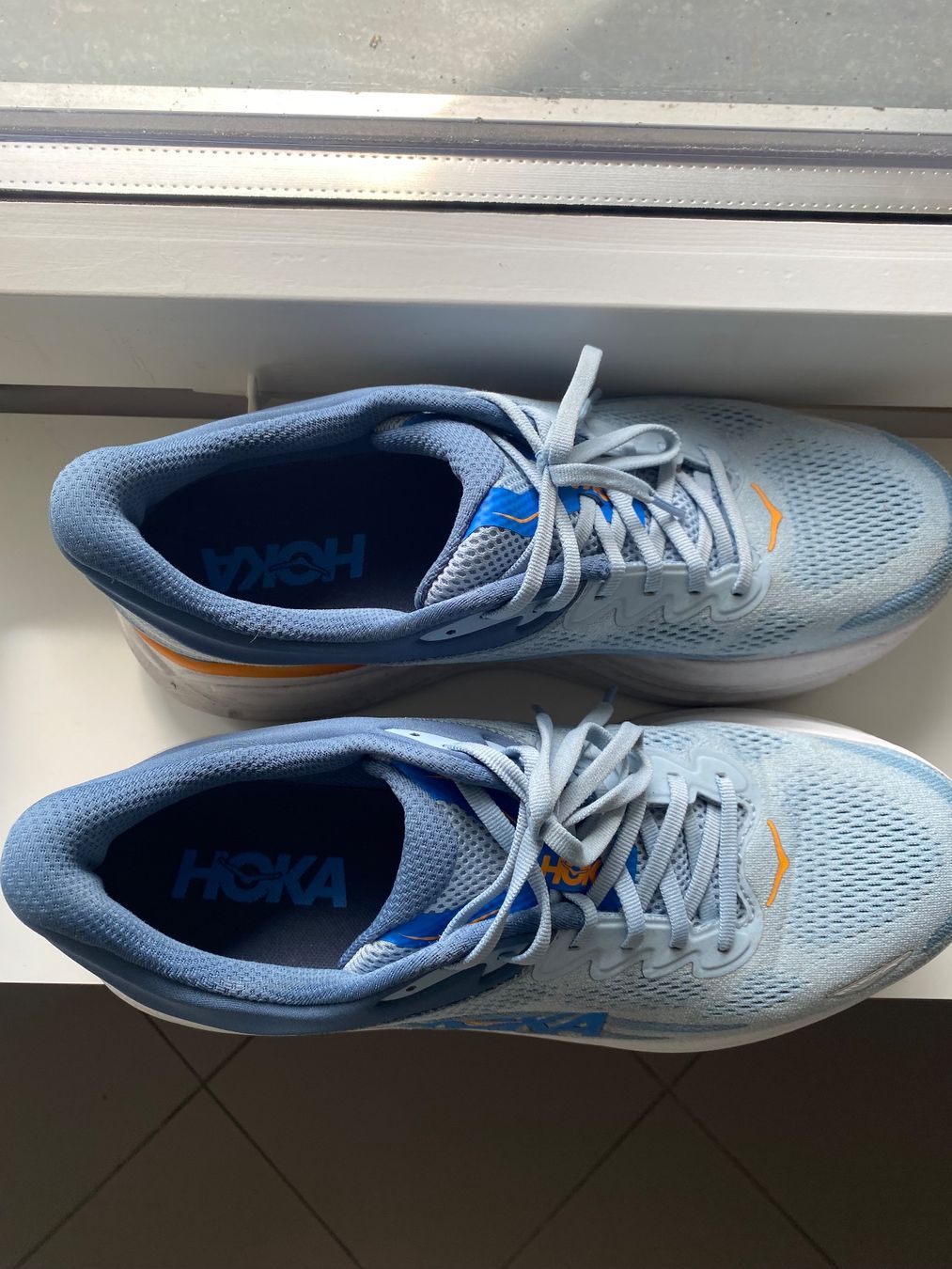 Scarpe da uomo: Hoka Jogging Schuhe Model Bondi 9 – Usato da zürich venduto da lauder02 2