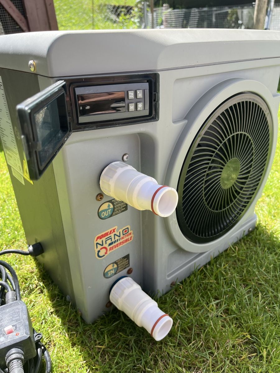 Piscine: Poolex Nano reversible heat pump used condition – Usato da Grosswangen venduto da Mike018