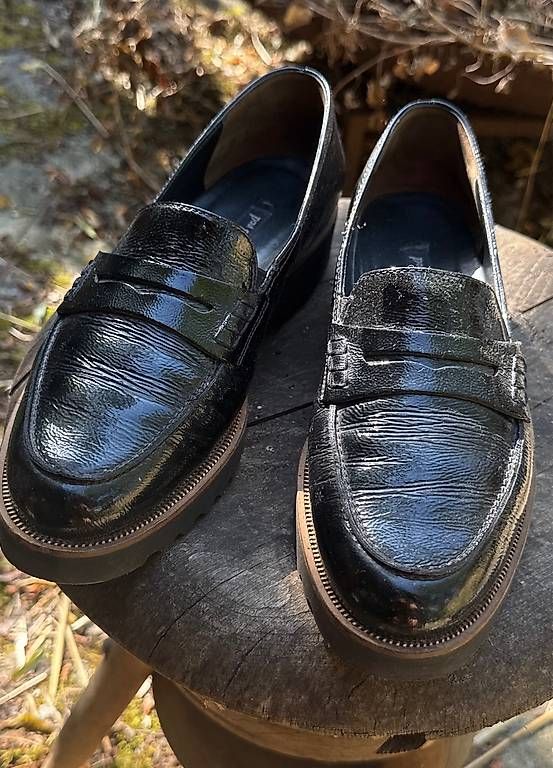 Scarpe da donna: PAUL GREEN Lackleder – Usato da Basel venduto da Scheia