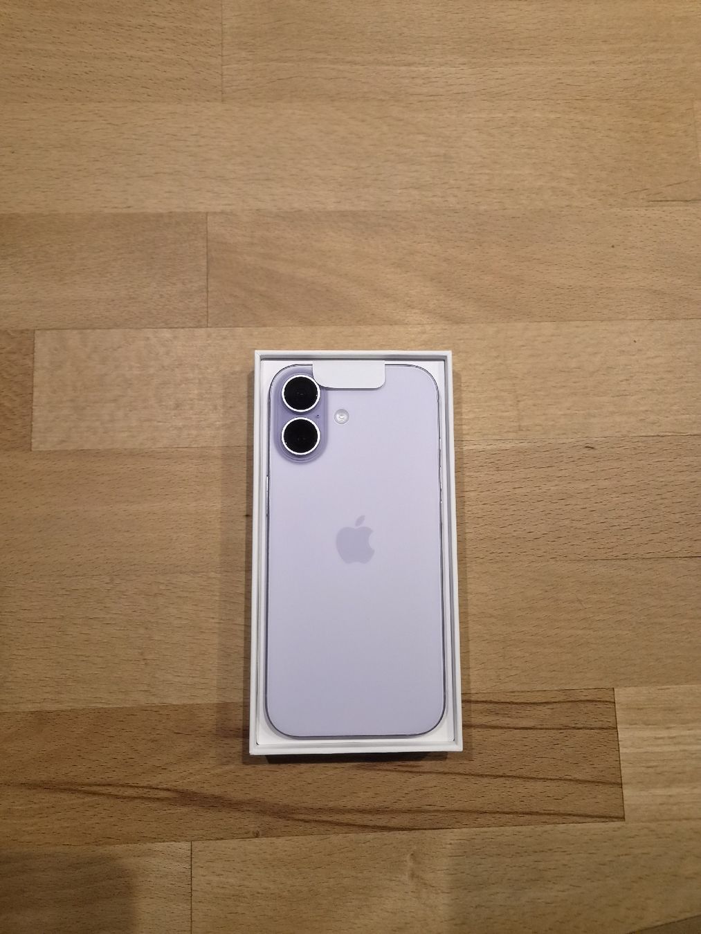 Apple Handys / Smartphones: iPhone 17, Lavendel, 256GB – Neu und originalverpackt aus Arbon von eric20 1