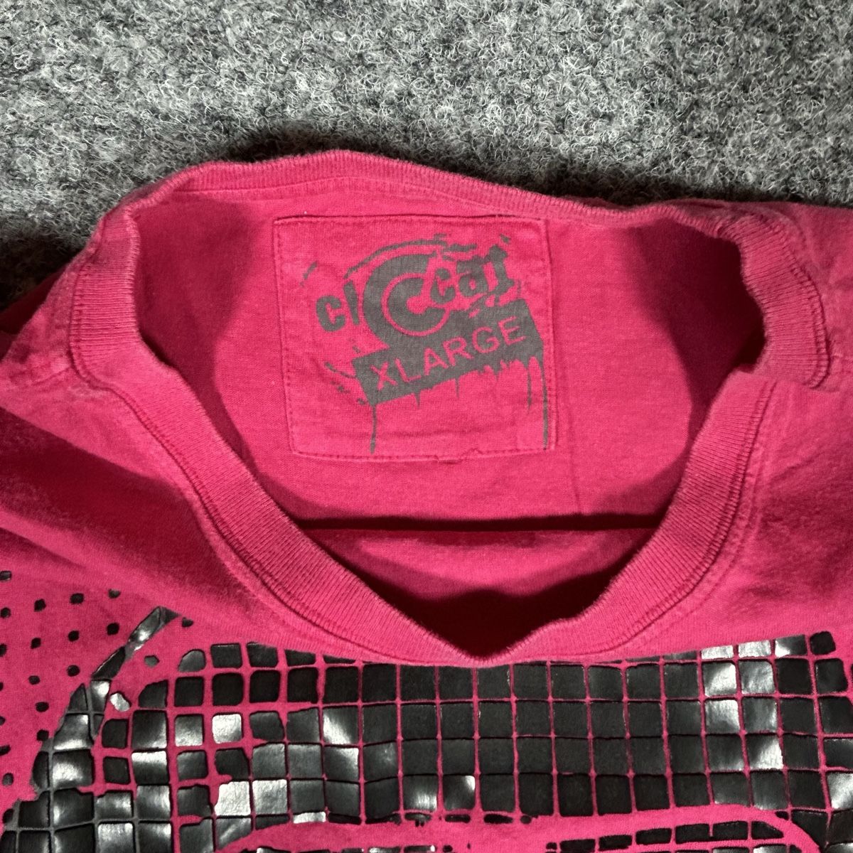Maglioni & Felpe: 2000s longsleeve  – Usato da La Sagne NE venduto da Matlasape 3