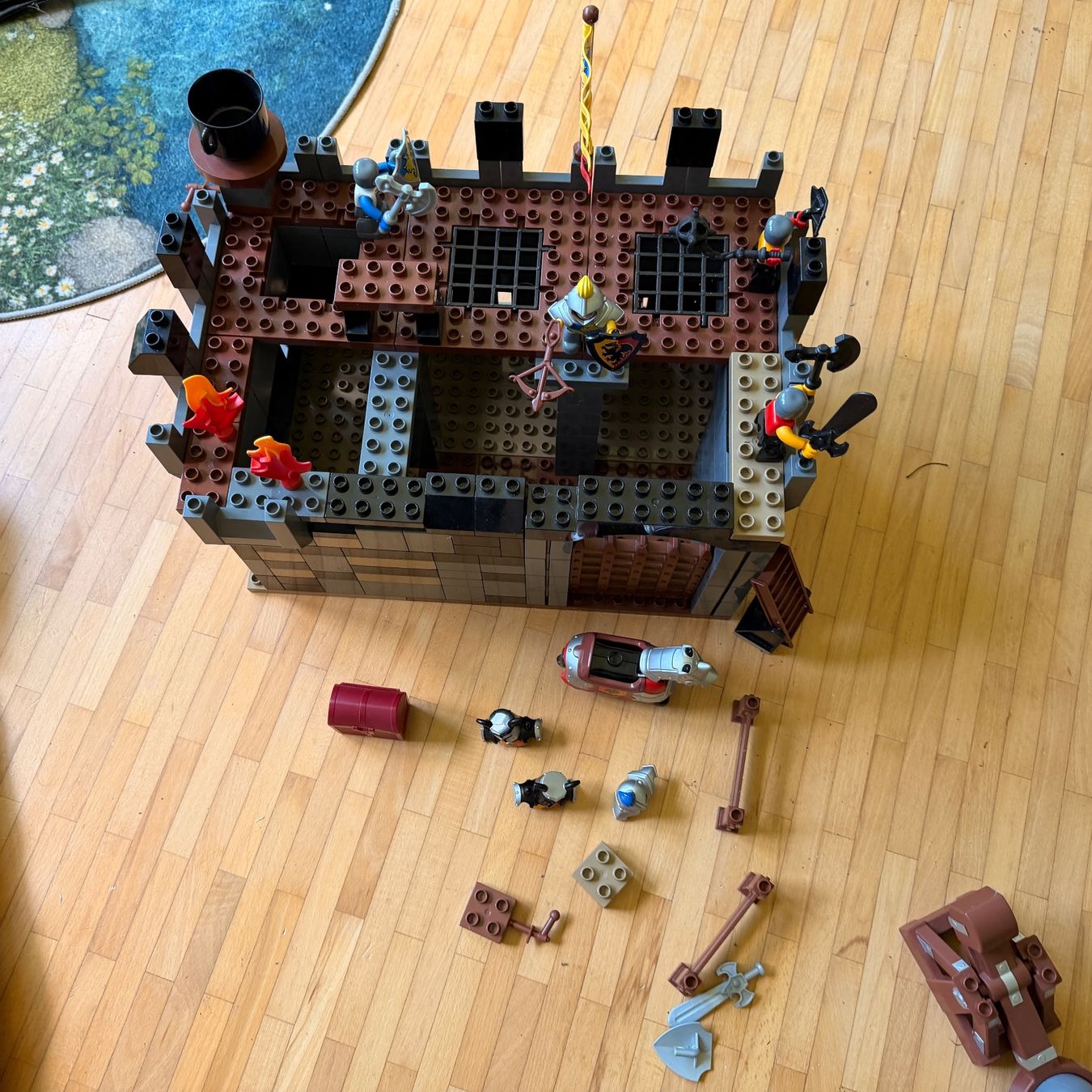 Lego Spielzeuge: Duplo Ritterburg – Gebraucht aus Rümlang von Stekamo 2