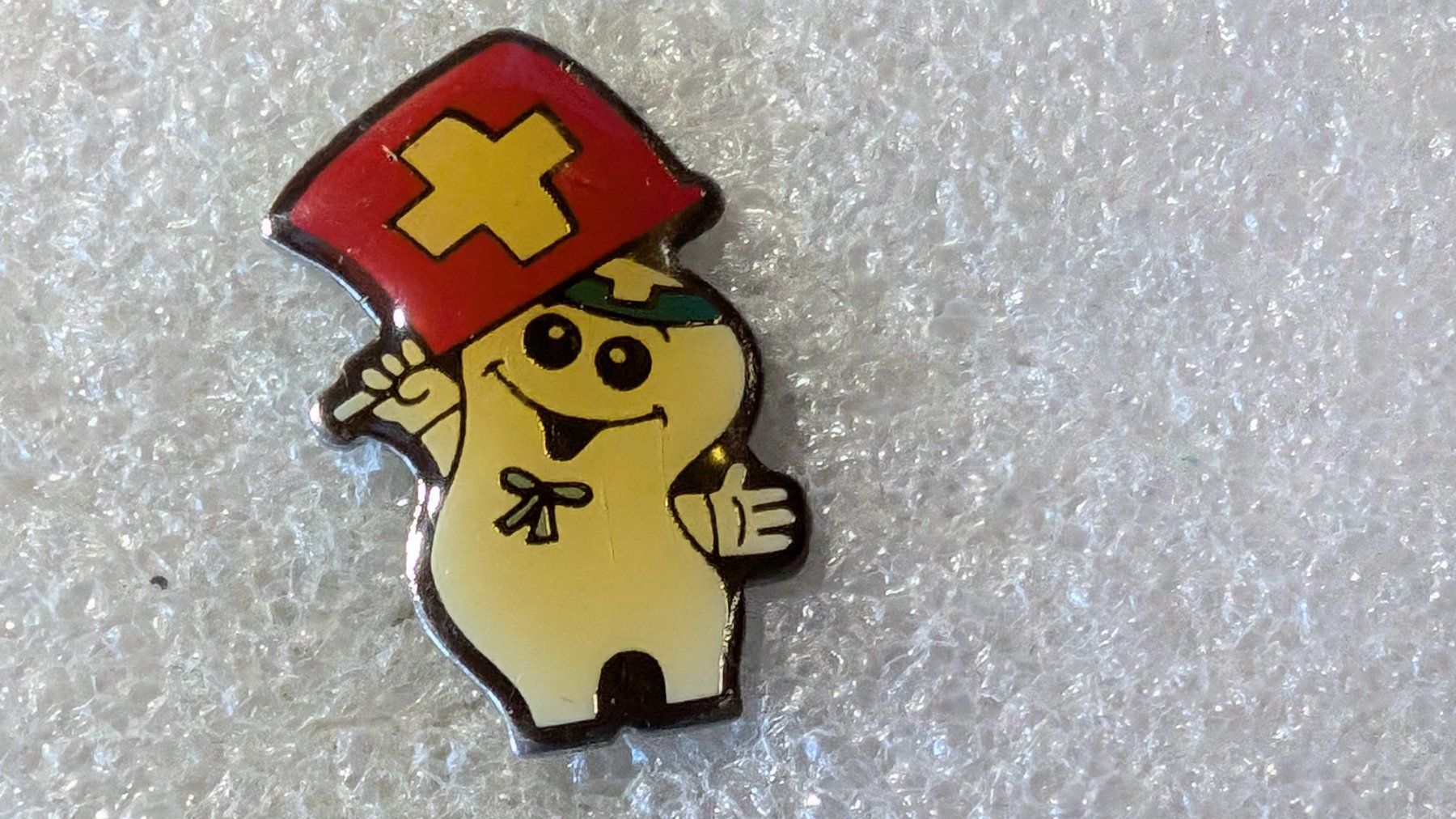 Placchette & Badge: Ansteckpin 227: Maga Bio – Usato da Oppligen venduto da Pin-Fall-Shop
