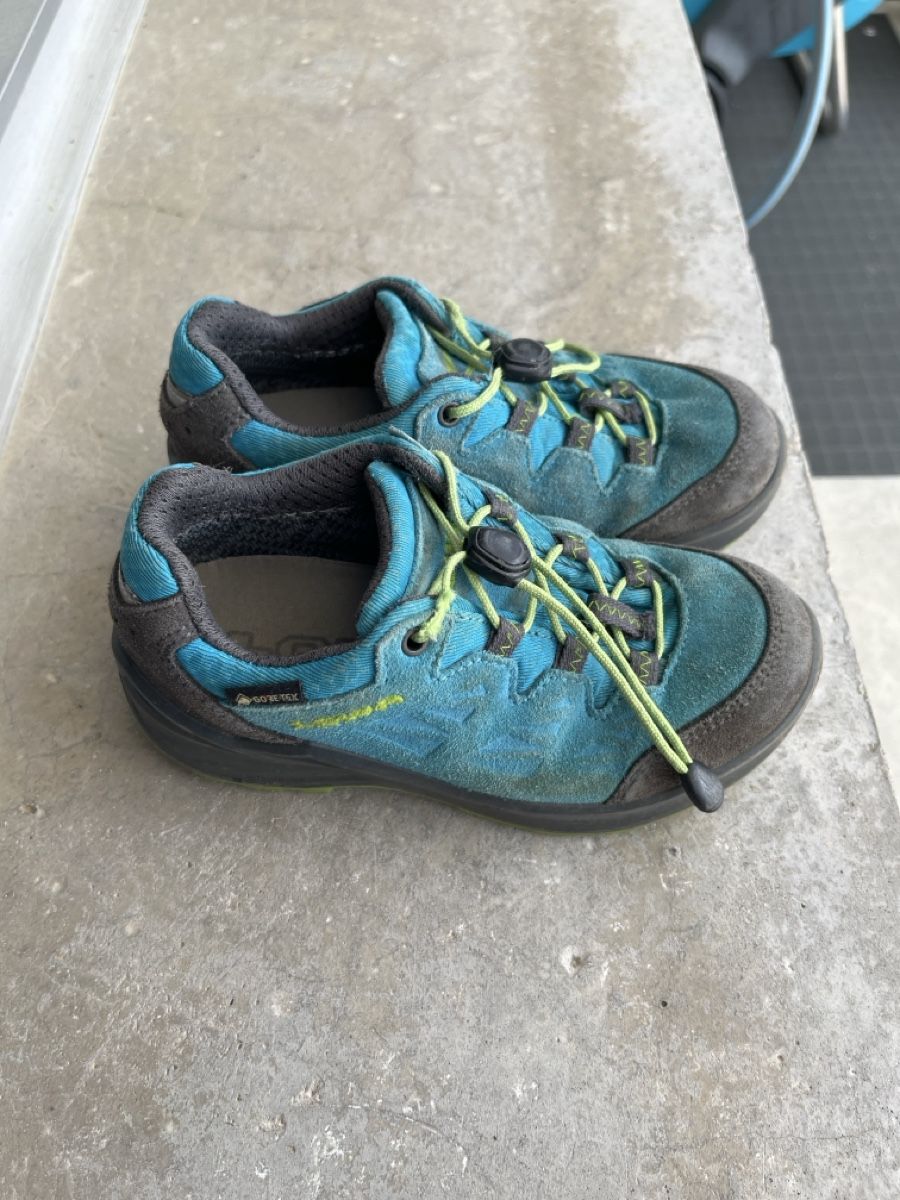Scarpe per ragazzi: Lowa Wanderschuhe Gr. 28 – Usato da Riehen venduto da YuriST 1