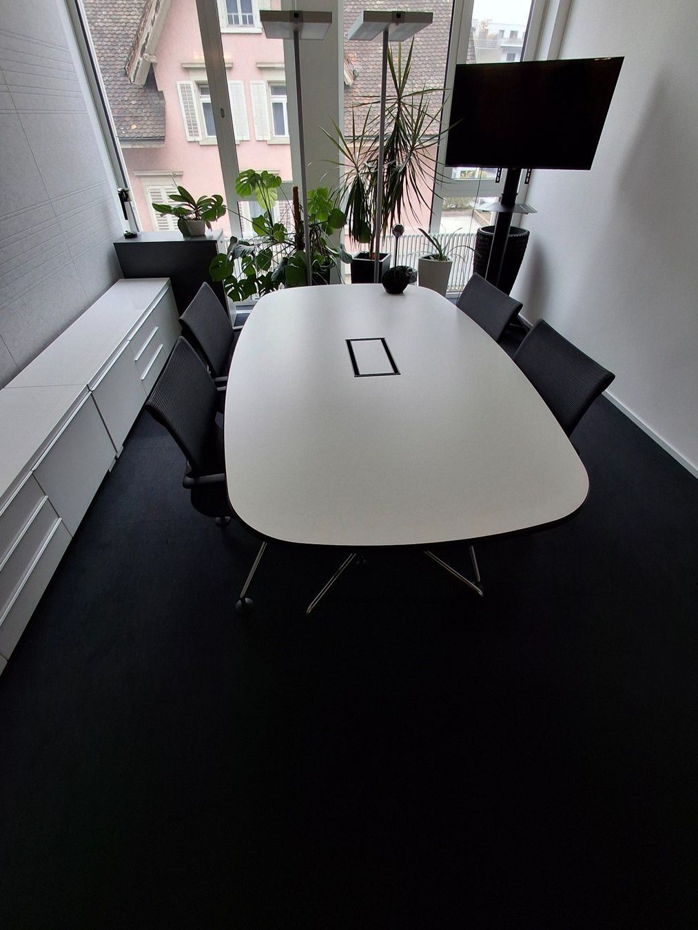 Vitra Tavoli: Konferenztisch – Usato da Pfäffikon SZ venduto da adm_mkv7
