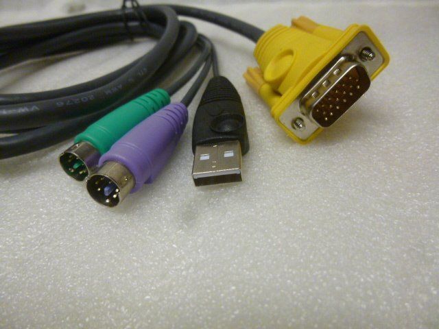 Câbles: Cable multiple VGA - KVM - UBS - Cm 1.80 – Neuf (Voir description) à Pambio Noranco par Pol69 1