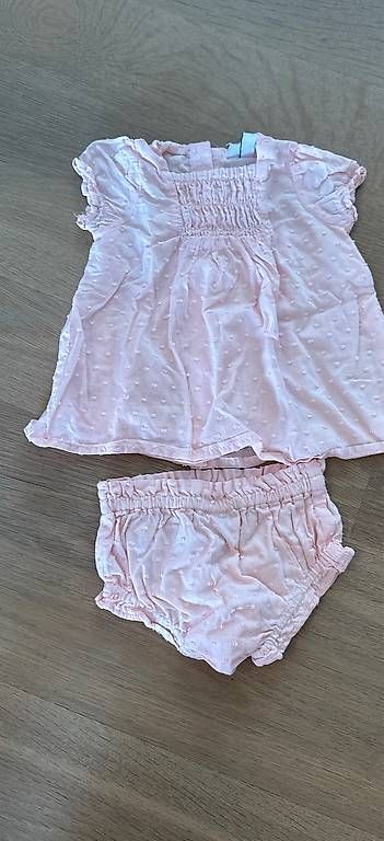 Ensembles coordonnés: Mädchen Kleiderset Sommer 1-3Monate – D'occasion à Zürich par PetraJe 4