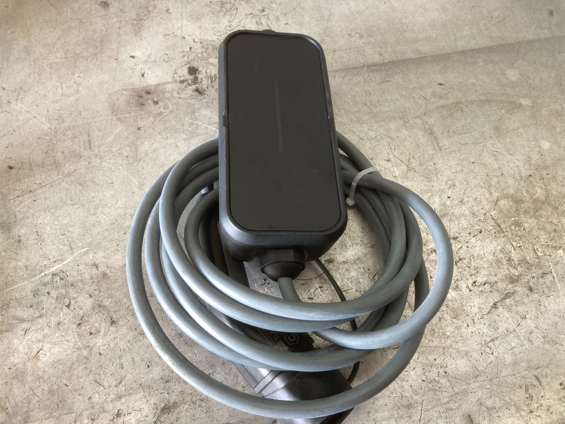 Mennekes Câbles: BMW Ladekabel für Elektroauto - Type 2 – Neuf avec emballage d'origine à Cham par WB2223 4