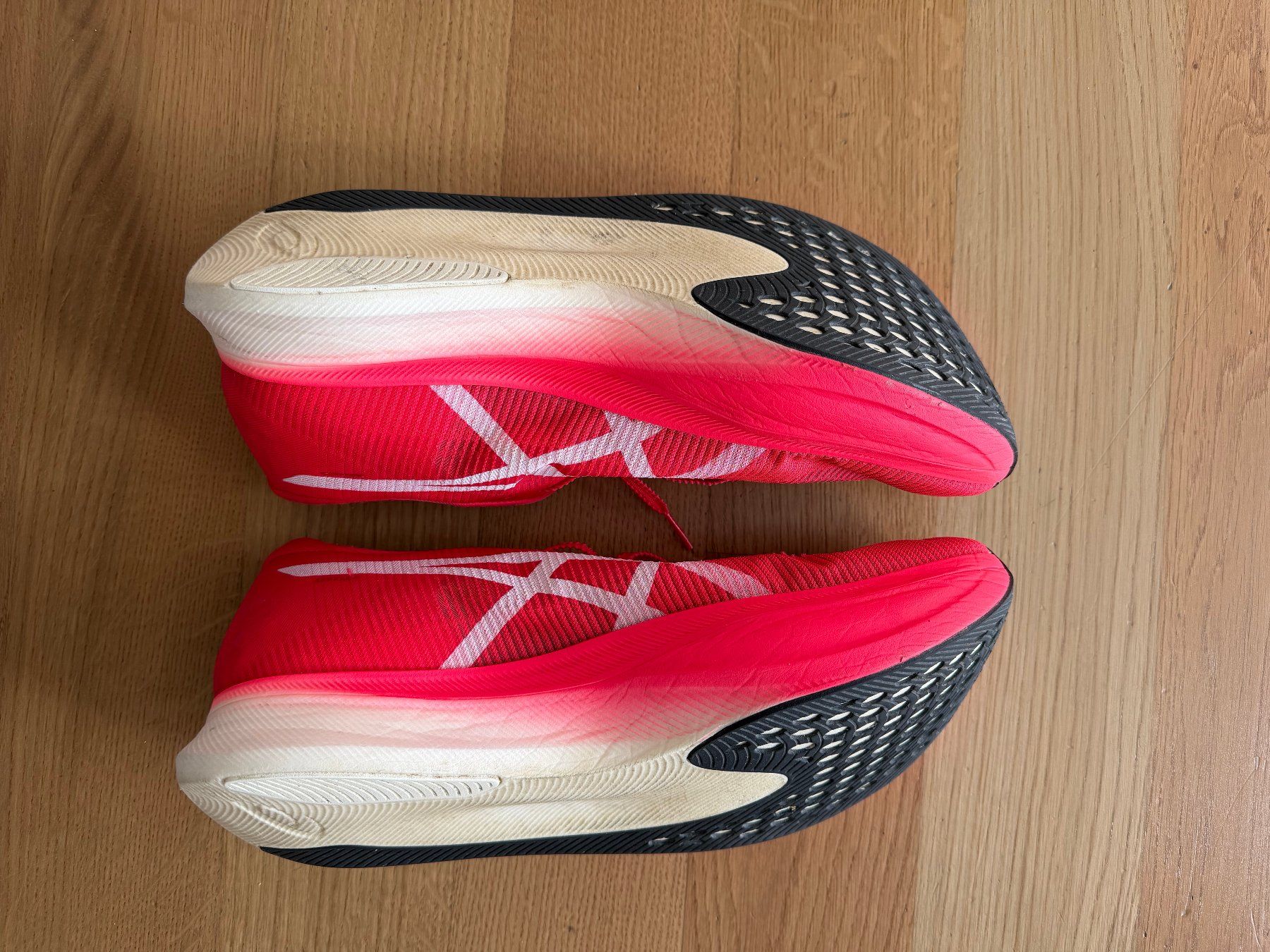 Asics Scarpe da uomo: Asics Metaspeed Sky, rot. Schuhgrösse 47 – Usato da Luzern venduto da paulidse 3