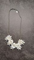 Modeschmuck Blumen weiss