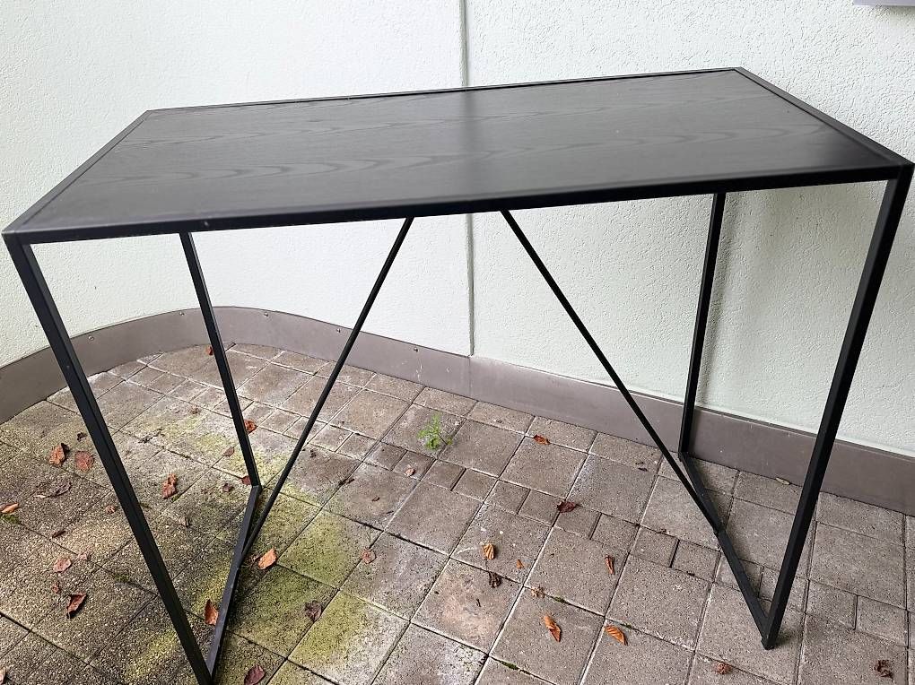 Tavoli: Bartisch und 2 Hocker – Usato da Wollerau venduto da avl_5jlw 1
