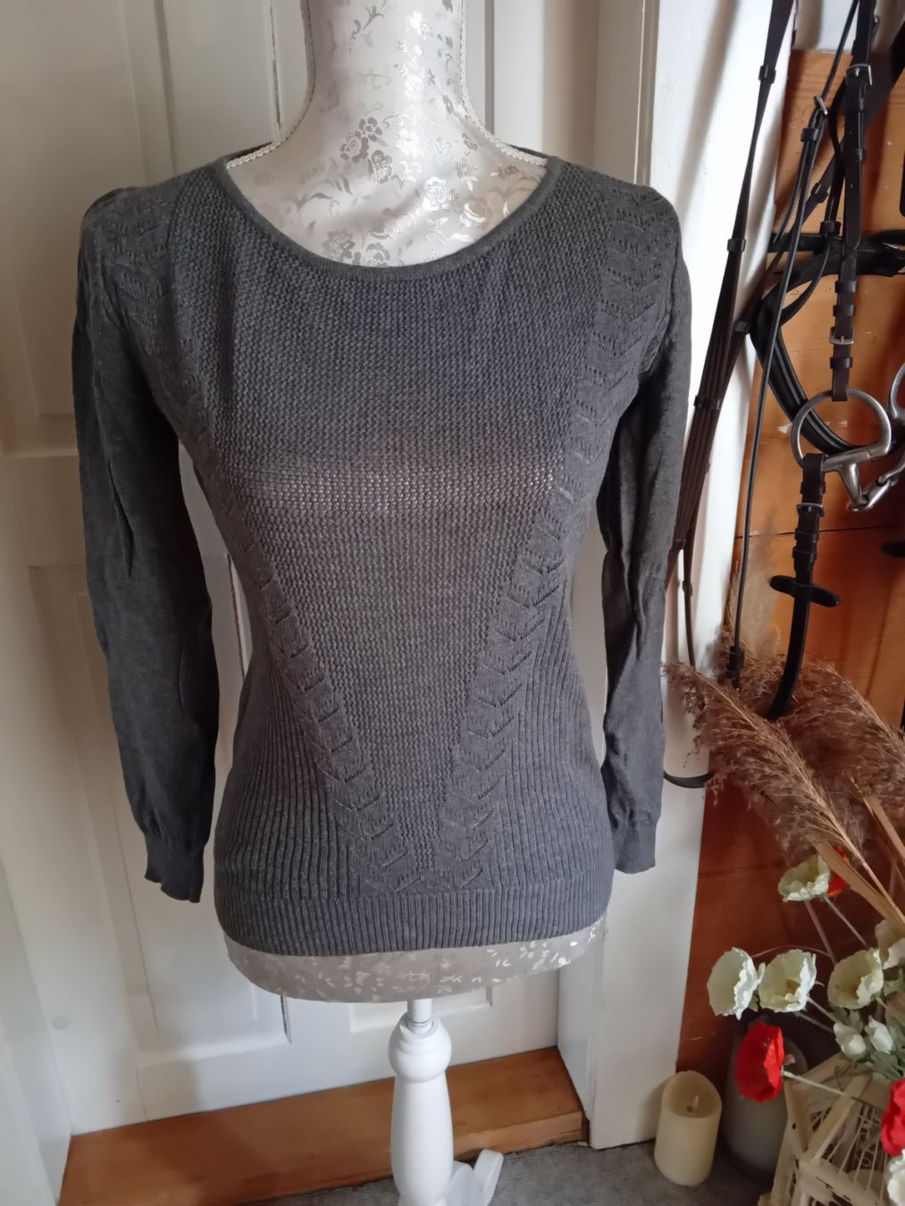 Mango Maglioni & Felpe: Strickpullover, grau mit Schleife, Grösse 36 Top! – Usato da Rüthi (Rheintal) venduto da titlis07 2