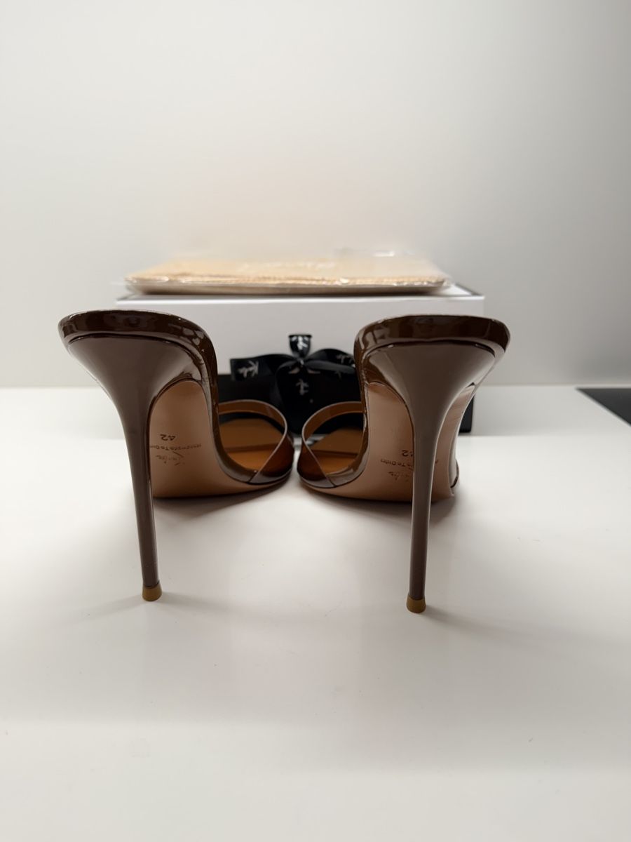 Damenschuhe: Mules Kandee size 42 – Gebraucht aus Giubiasco von mat_n8k5 5