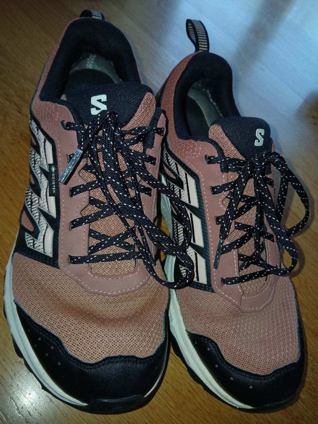 Salomon Scarpe da uomo: salomon contagrip goretex 40 – Usato da recherswil venduto da papamoll71 1