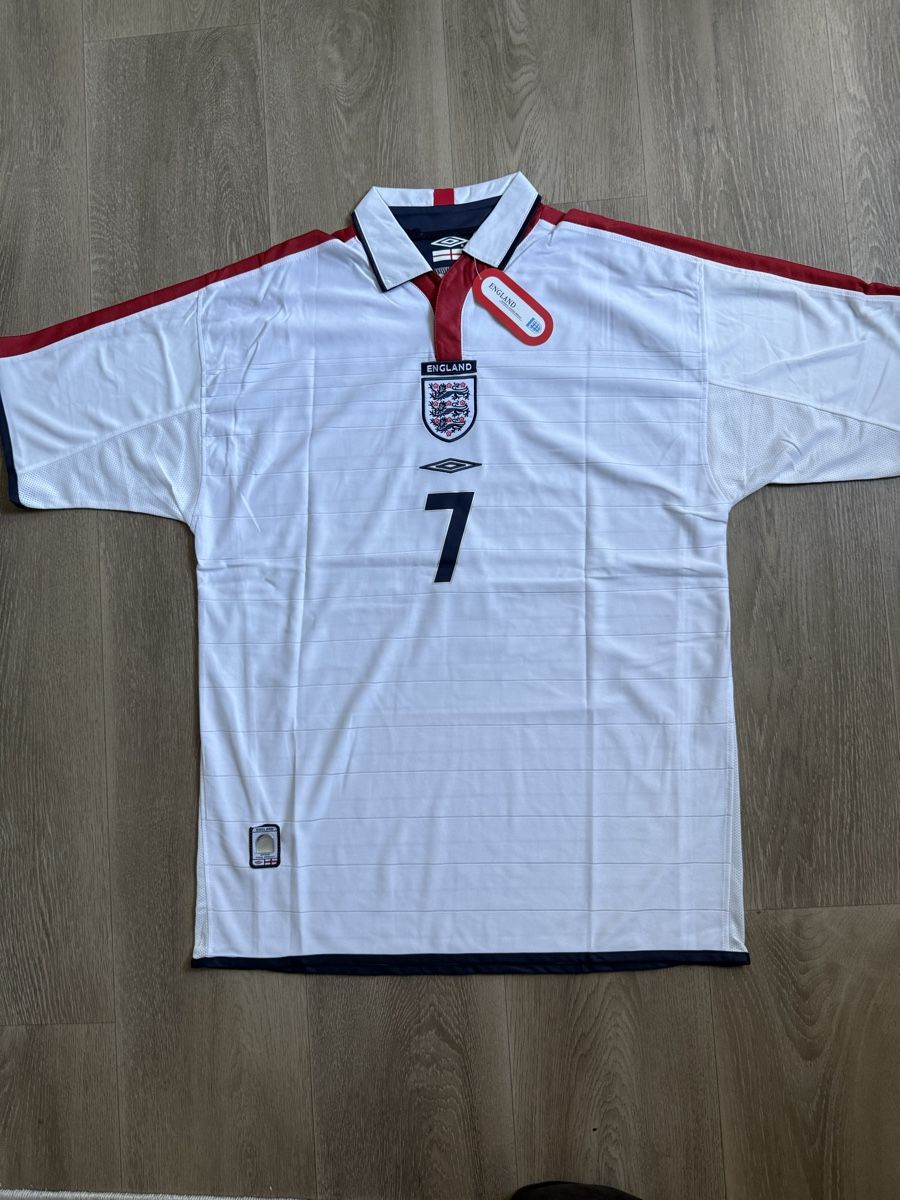 Umbro Canottiere & Pantaloni: Beckham #7 England 2004 XL – Nuovo (secondo la descrizione) da Winterthur venduto da Imro84 1