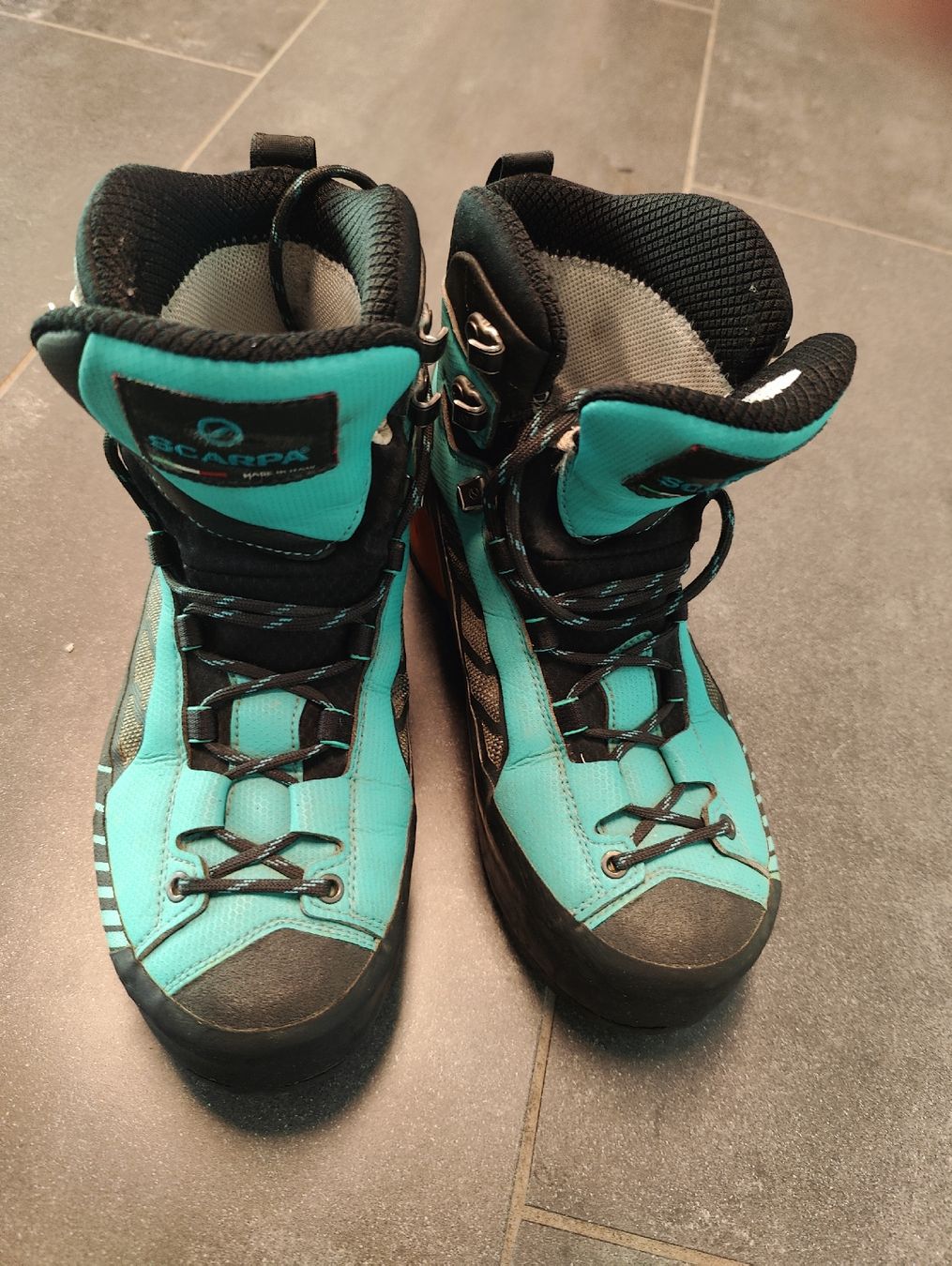 Scarpa Scarpe da donna: Bergschuh Scarpa Ribelle Lite OD – Usato da Bolligen venduto da Mumpi 1