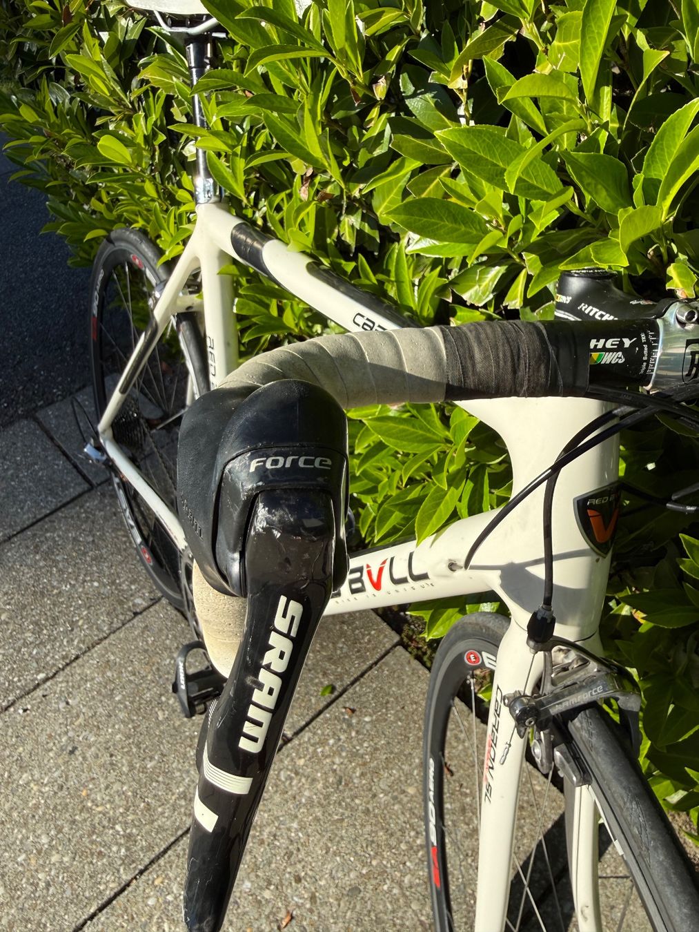 Velos: Carbon Rennvelo - 57cm - SRAM Force Komponenten – Gebraucht aus Meilen von int_66qv 9
