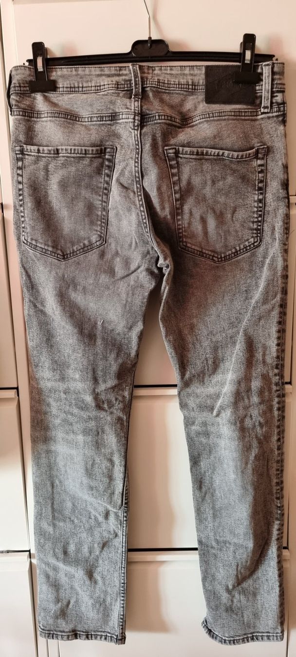 Jeans: Herrenjeans – Usato da Rupperswil venduto da greenangel4 1