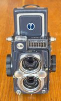 4x4 Yashica 44 LM, schön, veritabler Rolleiflex Baby Klon