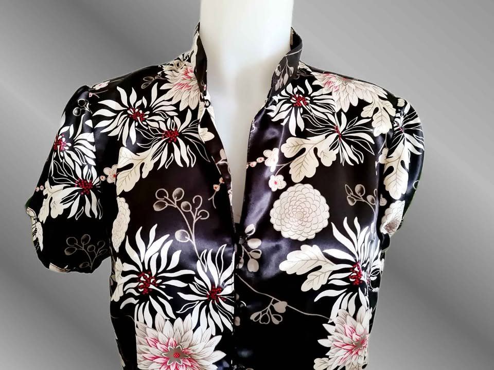 Blusen: Schicke Bluse Gr. 38 schwarz floral – Neu (gemäss Beschreibung) aus Aarburg von Hystoria 2