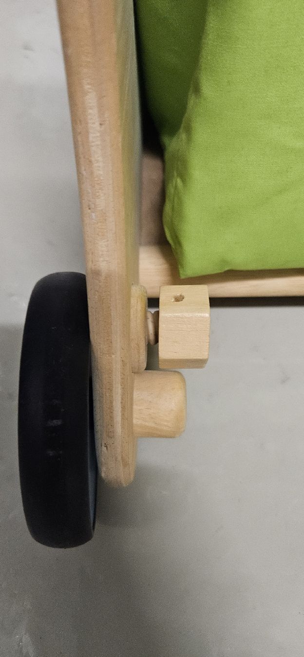 Veicoli per bambini: Lauflernwagen Holz mit Stoffablage und Griff – Usato da Bonaduz venduto da stb-fishing 2