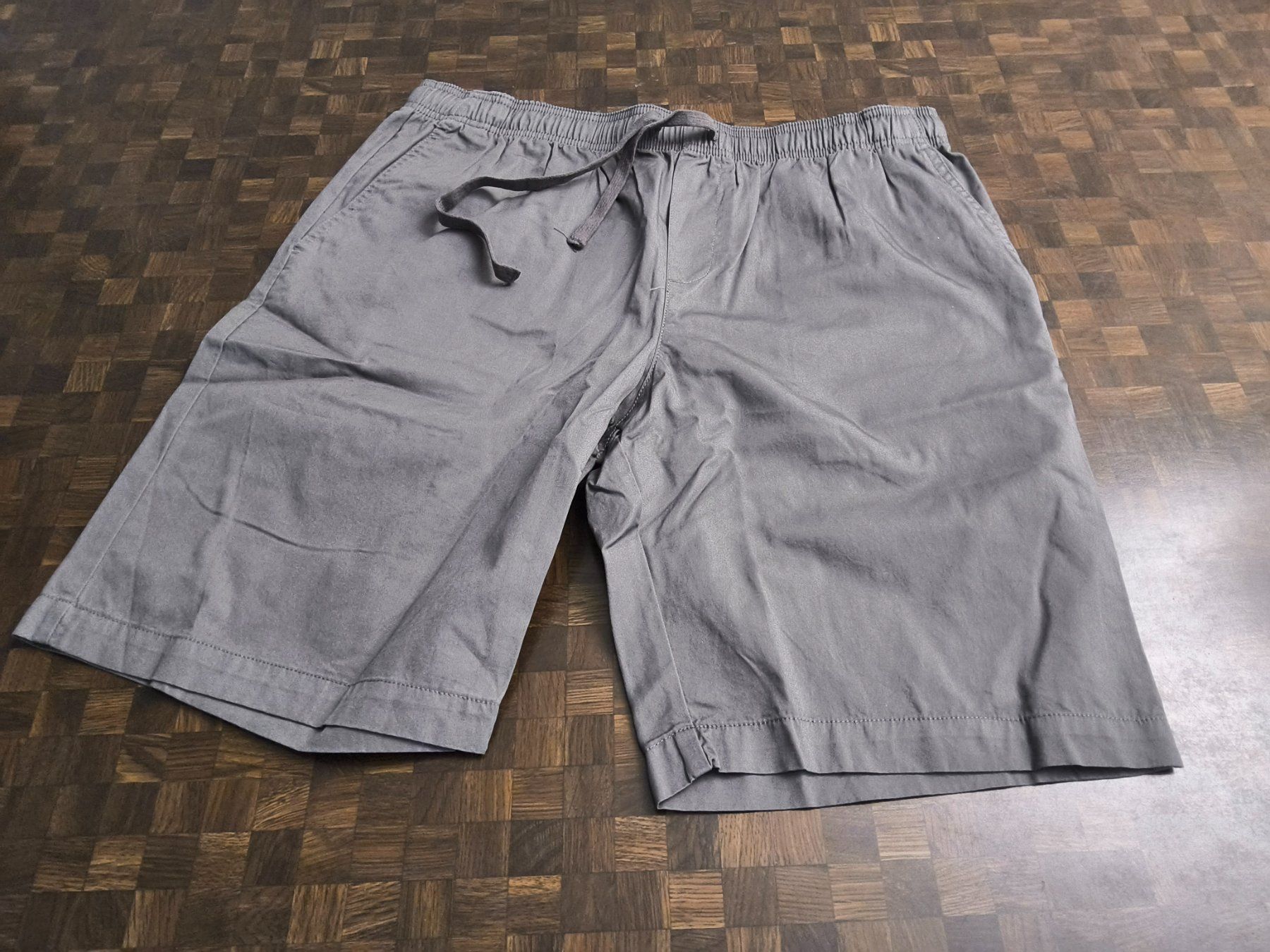 Pantalons: Herrenshorts mit Elastbund - NEU – Neuf (Voir description) à Tann par ThoSchu 3