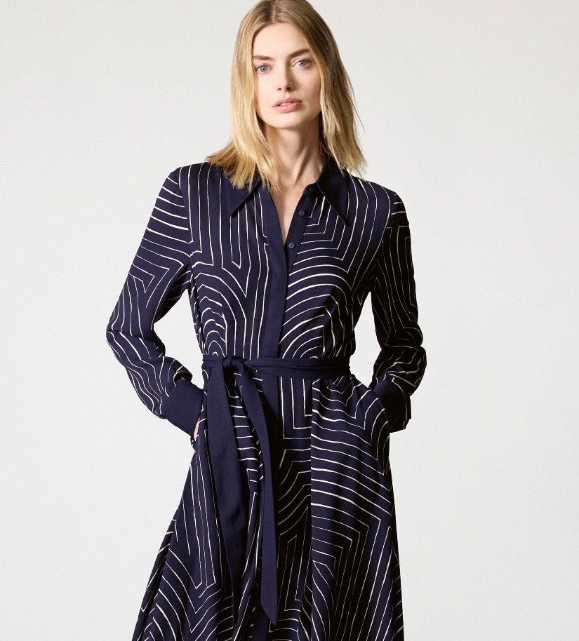 Vestiti: Kleid mit Muster dunkelblau langarm mit Bindegürtel – Nuovo (secondo la descrizione) da Luzern venduto da Felicita_26