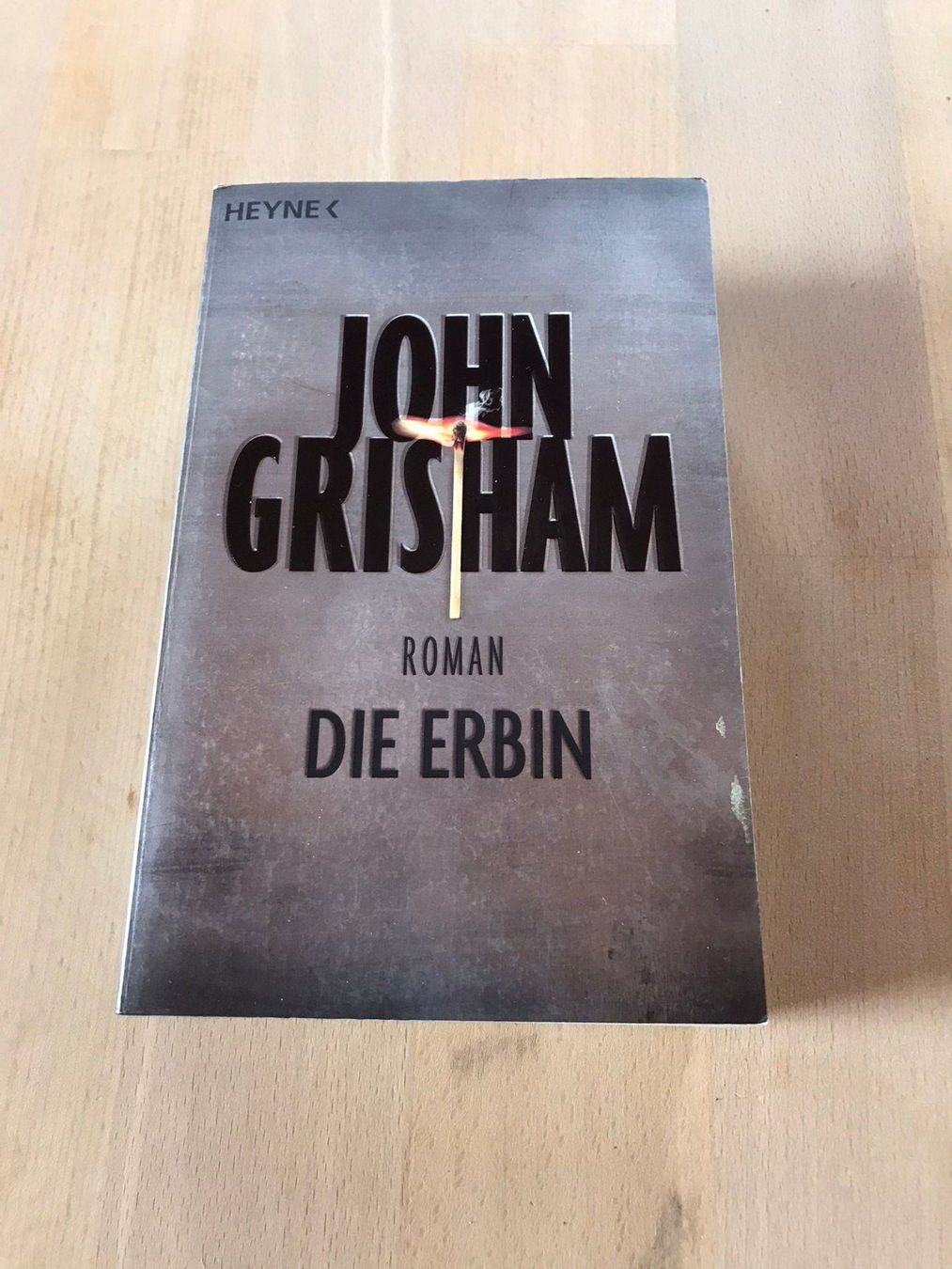 Libri: Die Erbin von John Grisham – Usato da Ottikon venduto da mindfuel