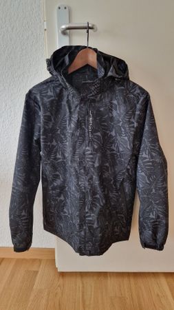 Wunderschöne Urwaldmuster Regenjacke mit Kapuze, Grösse M!