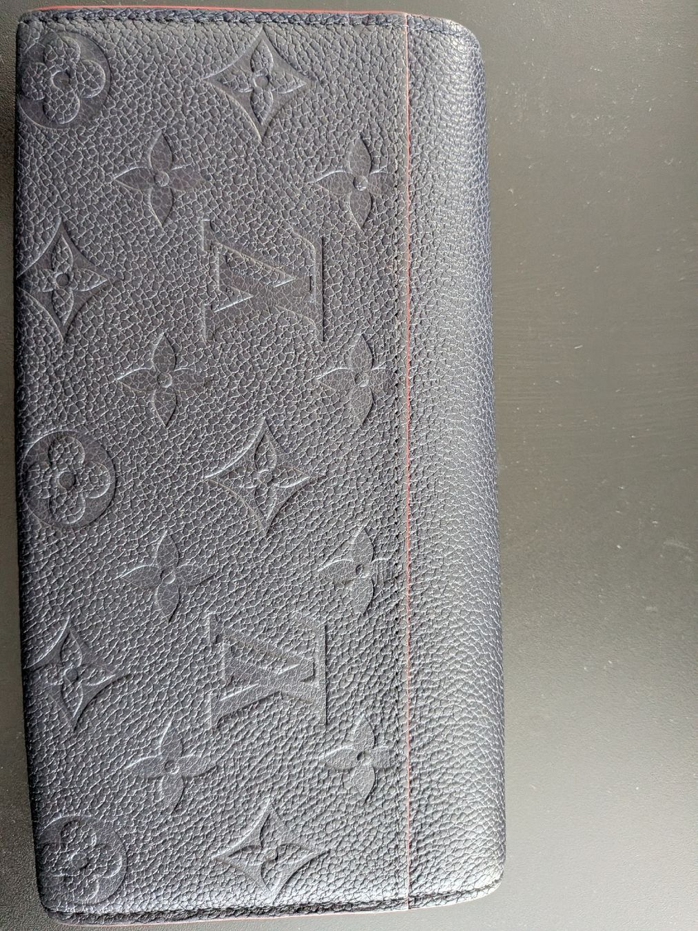 Louis Vuitton Portamonete: Louis Vuitton Sarah Leather Wallet – Usato da Morges venduto da dhi_y2qk 3