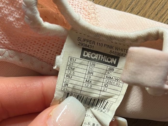 Decathlon Chaussures garçon: Badeschuhe Gr. 21 – D'occasion à Villnachern par schudelinho 1