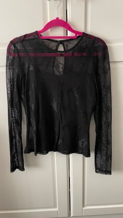 Schickes, elegantes Spitzenoberteil, Gr. S, M