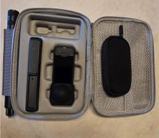 Insta 360 X5 Essential Bundle