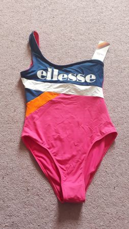 Badekleid NEU