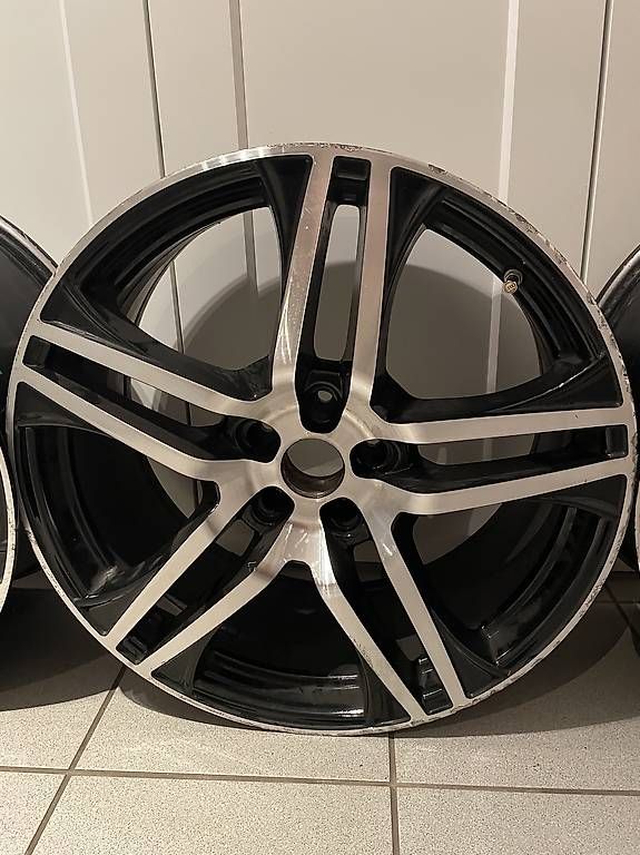 Mam Cerchioni: Alufelgen MAM RS2 - 5x112/20 – Usato da Nuglar venduto da Krho 2