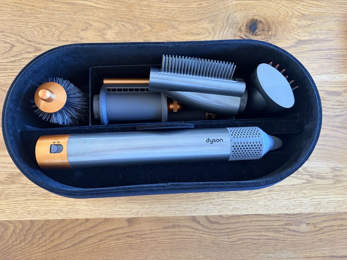 Dyson Asciugacapelli: Dyson airwrap  – Difettoso da Frutigen venduto da Magnum_104 2