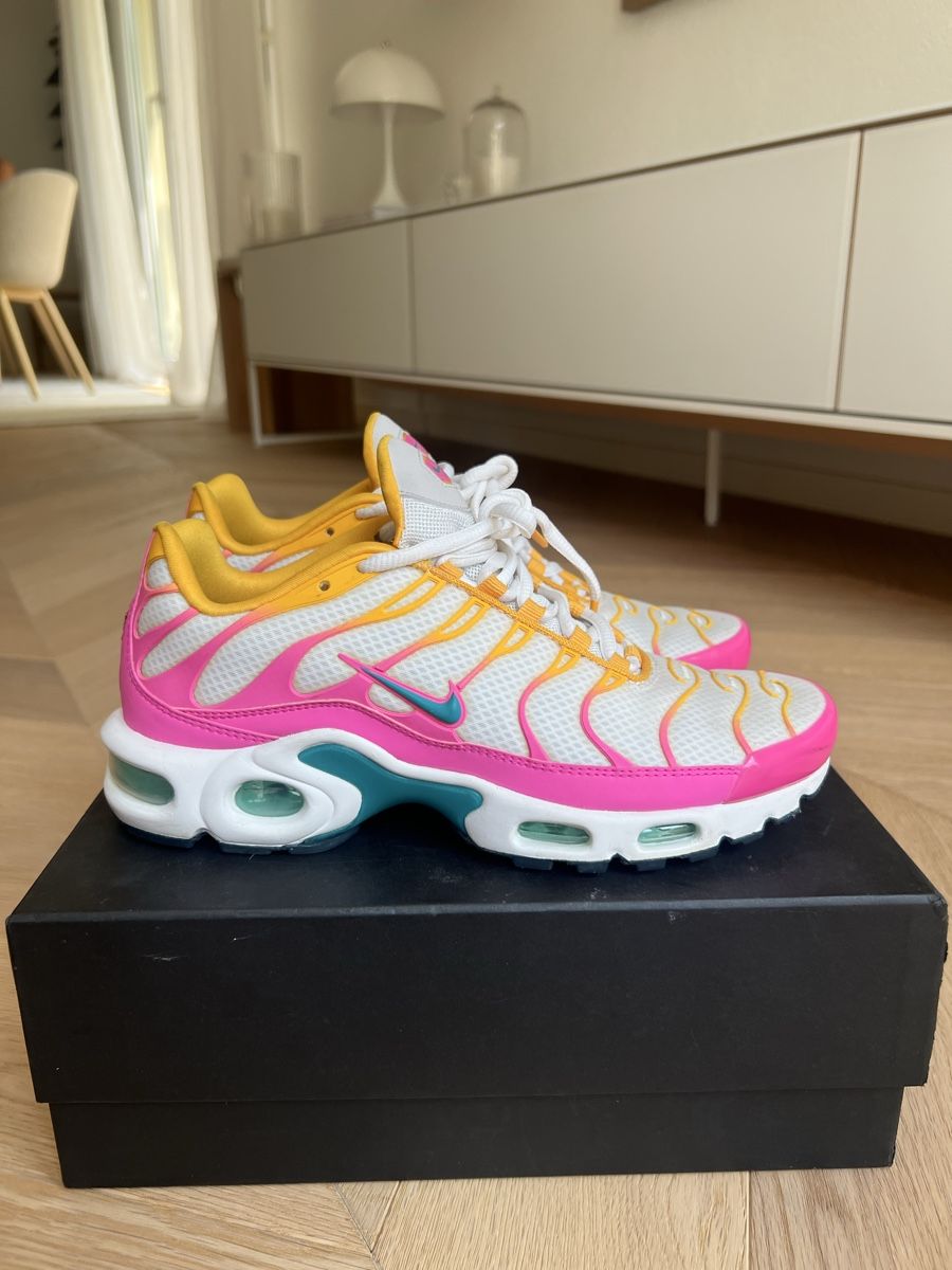 Nike Scarpe da uomo: Nike Air Max Plus TN Tuned – Nuovo (secondo la descrizione) da Kreuzlingen venduto da Lamaro45 1