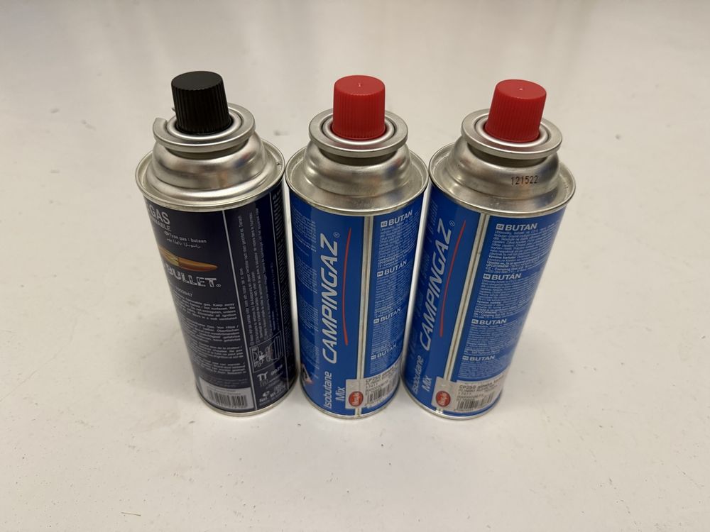 Komplettküchen: Neuwertiger Camping-Gaskocher "Gas Bullet" mit 3 Kartschen – Neu (gemäss Beschreibung) aus Mollis von 666Nighthawk666 3