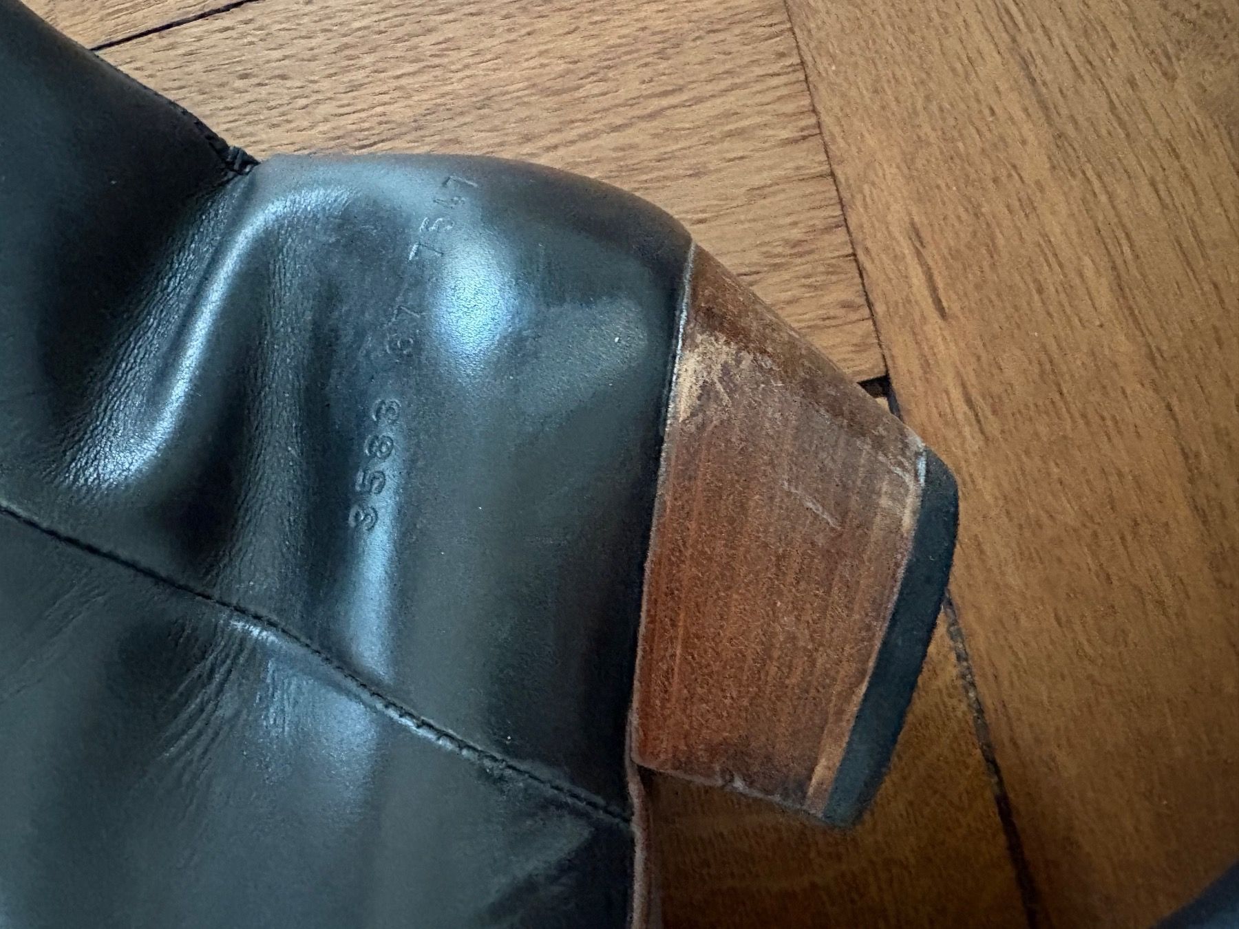 Scarpe da donna: Stiefeletten von WOMAN BY COMMON PROJECTS Gr.37 – Usato da Zürich venduto da triangular 3