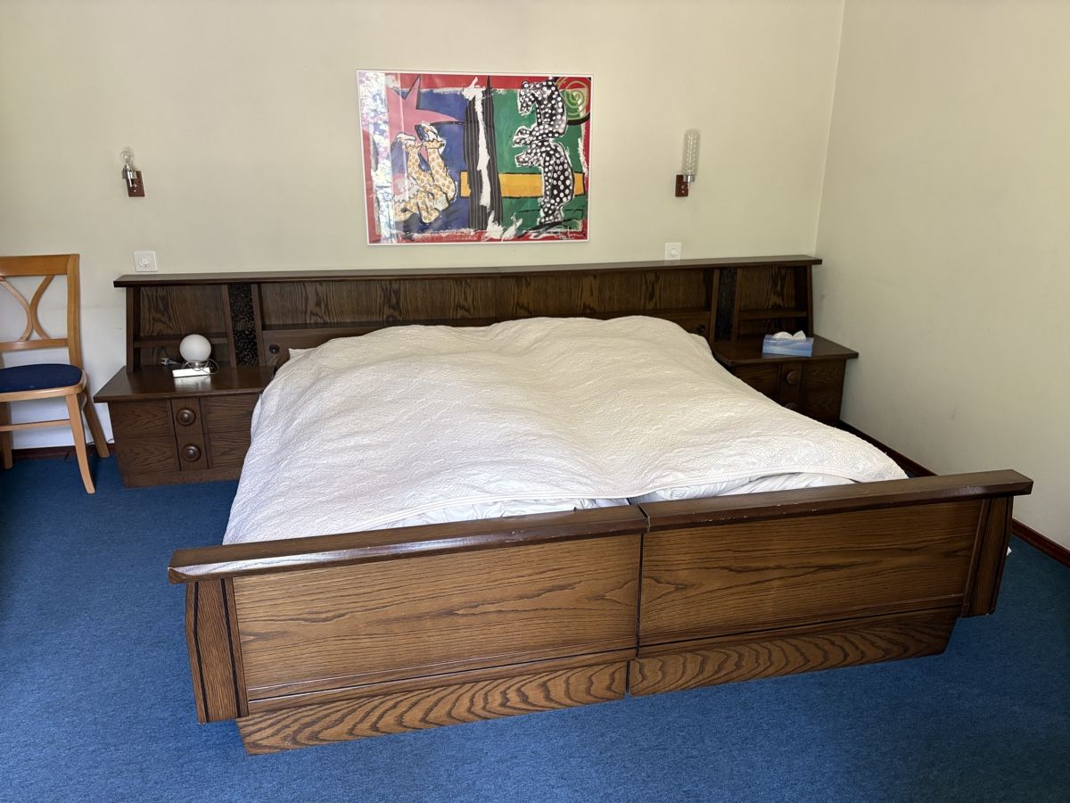 Letti: Doppelbett – Usato da Vogorno venduto da Loibu
