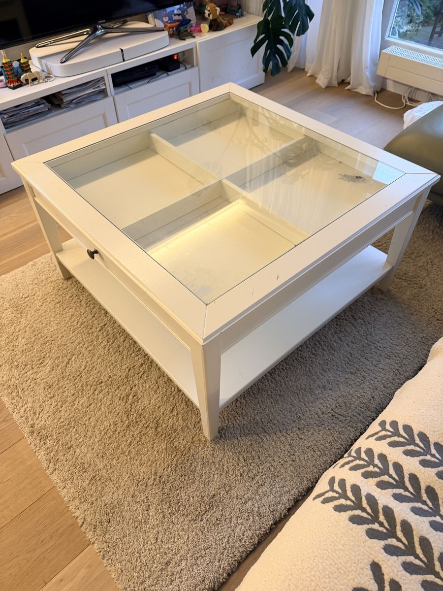 Ikea Tables: couchtisch  Ikea – D'occasion à Bonstetten par man_2g8k 1