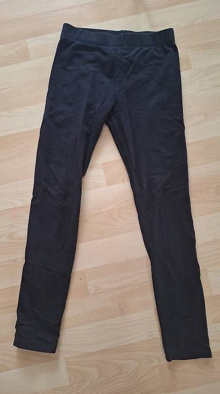 H&M Calze & Collant: Leggins, schwarz, Gr. 152 – Usato da Schattdorf venduto da wurmbosle