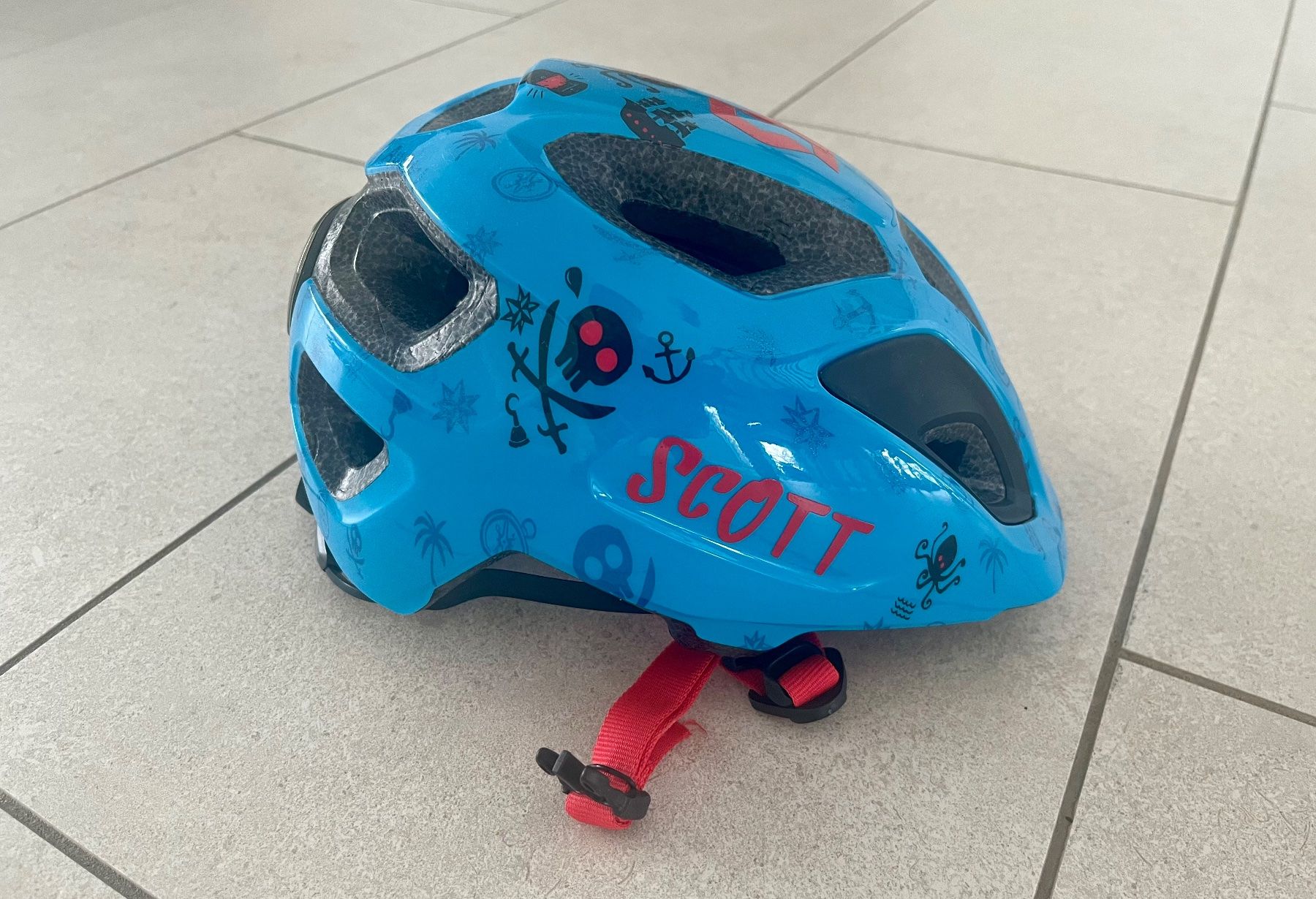 Caschi: SCOTT Helmet Spunto Kid – Usato da Kloten venduto da Marketulda