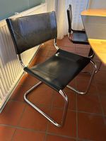 Freischwinger Lederstühle