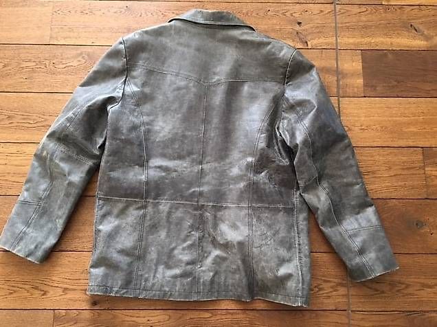 Vestes: Schöne graue Lederjacke – D'occasion à Ried b. Kerzers par Patricia_69 1