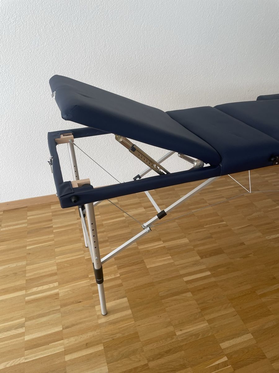 Fauteuils de soin: Massageliege / individuell verstellbar – D'occasion à Einsiedeln par sim_m79m 2