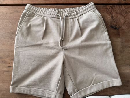 Shorts Zara beige Grösse L guter Zustand