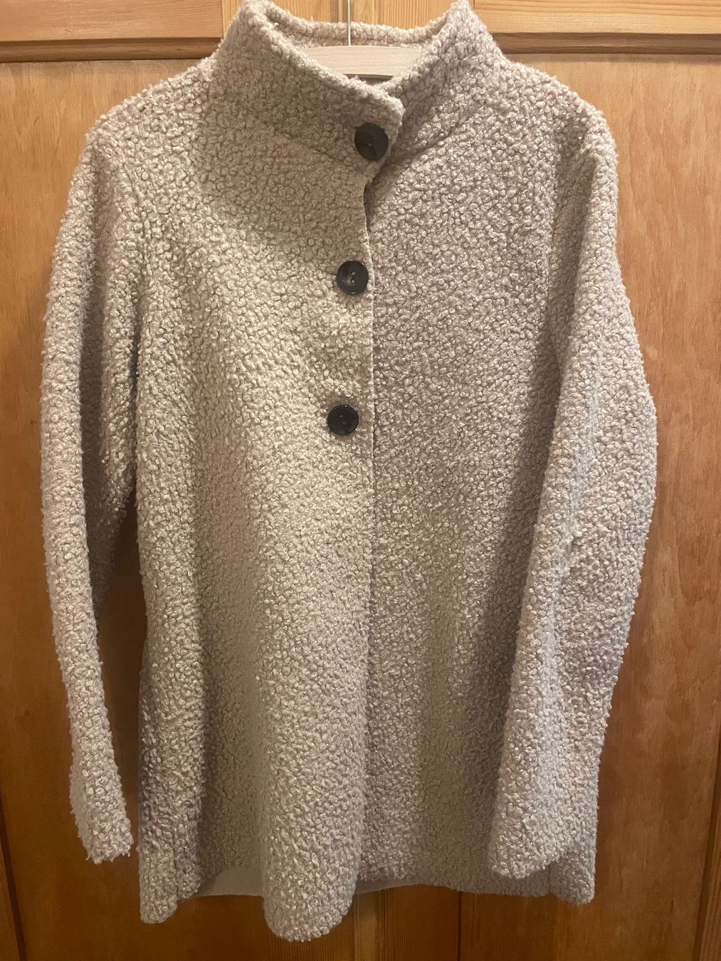 Jacken: Teddyfell Jacke, Beige, Grösse M/L – Gebraucht aus Uster von jelk 1
