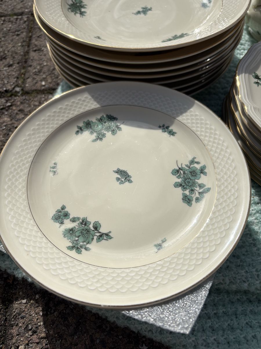 Rosenthal Set di piatti: Rosenthal und Thomas Ivory Service Geschirr – Usato da Dietlikon venduto da Ausloeser 3