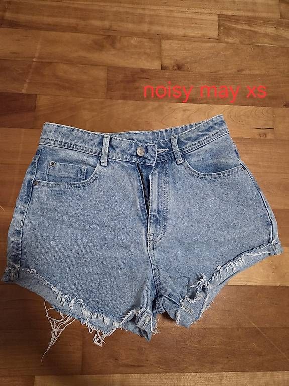 Pantalons: Kurze Hosen – D'occasion à Andelfingen par mad_2zbm 2